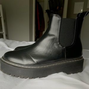 Women’s SHEIN boots